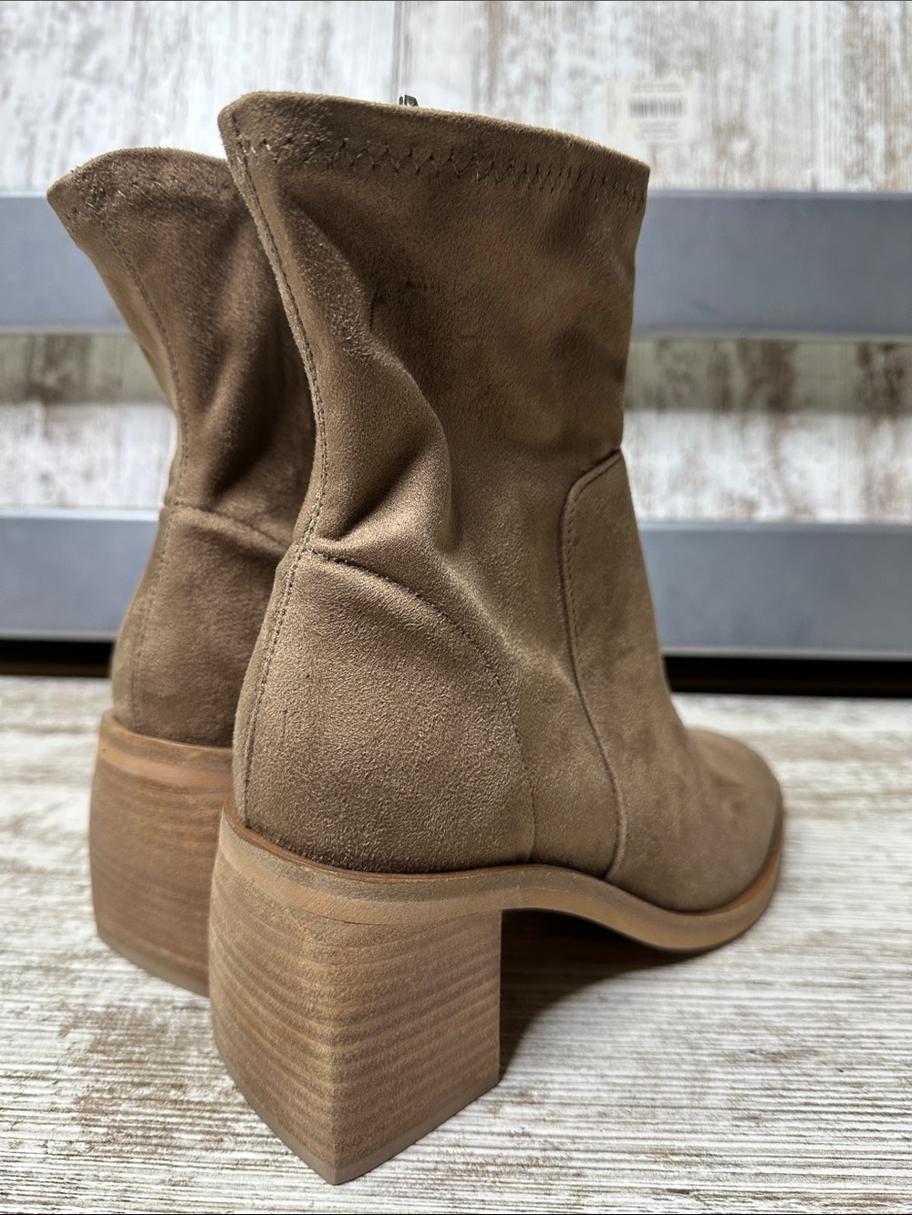 Dolce Vita Indiga Taupe Western Ankle Boots Women's 7 Sock Bootie NWOB - Picture 5 of 11